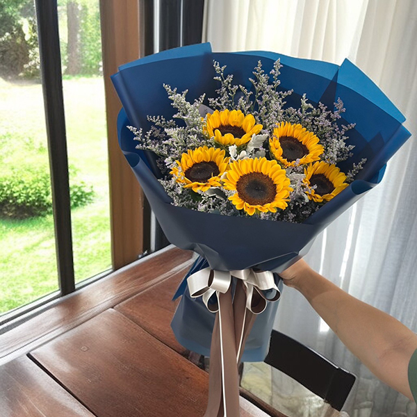ช่อดอกไม้ - ช่อดอกทานตะวัน "สดใสเปี่ยมพลัง"