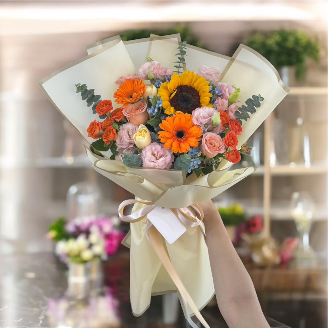 ช่อดอกไม้ – "Sunflower & Mixed Bouquet" ช่อดอกไม้ – "Sunflower & Mixed Bouquet"