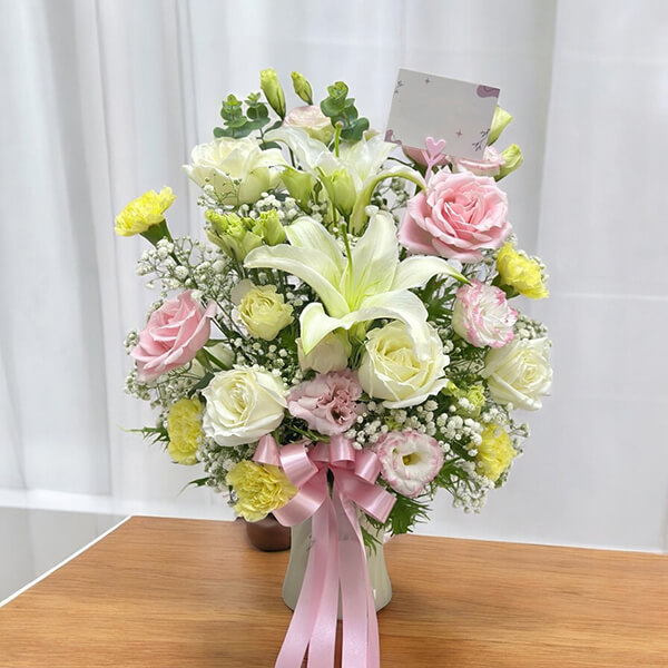 แจกันดอกไม้ “Morning Delight” – White, Pink & Yellow Floral Vase
