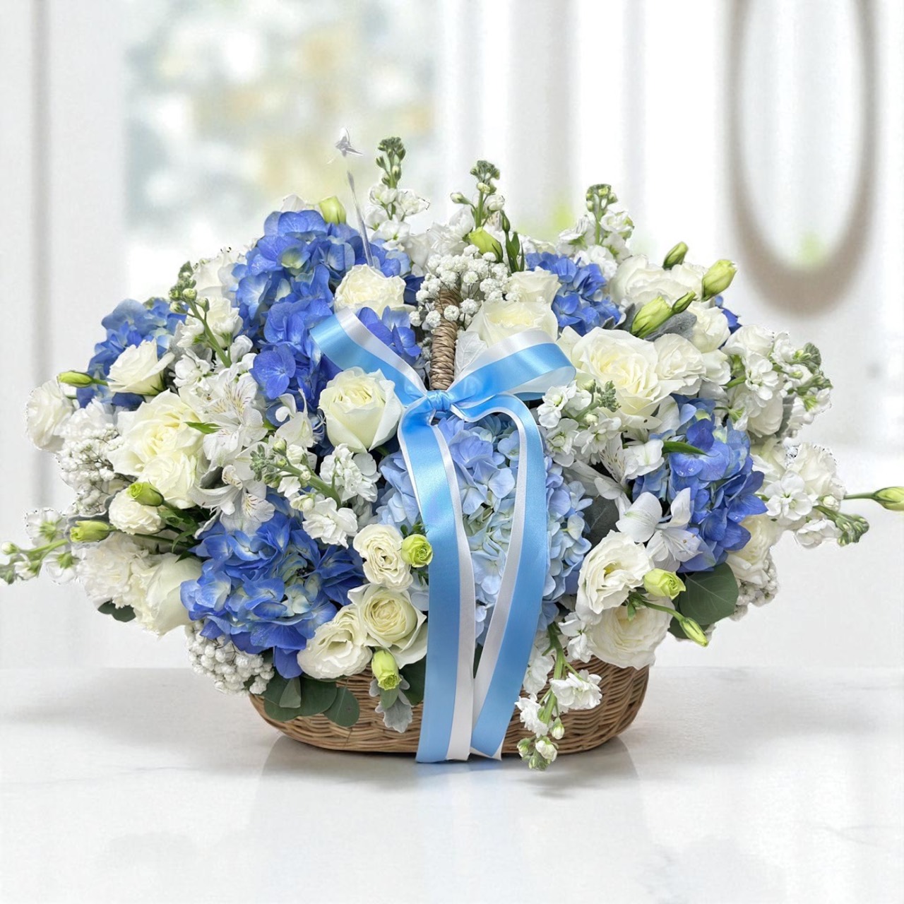กระเช้าดอกไม้ " Blue Serenity Flower Basket”