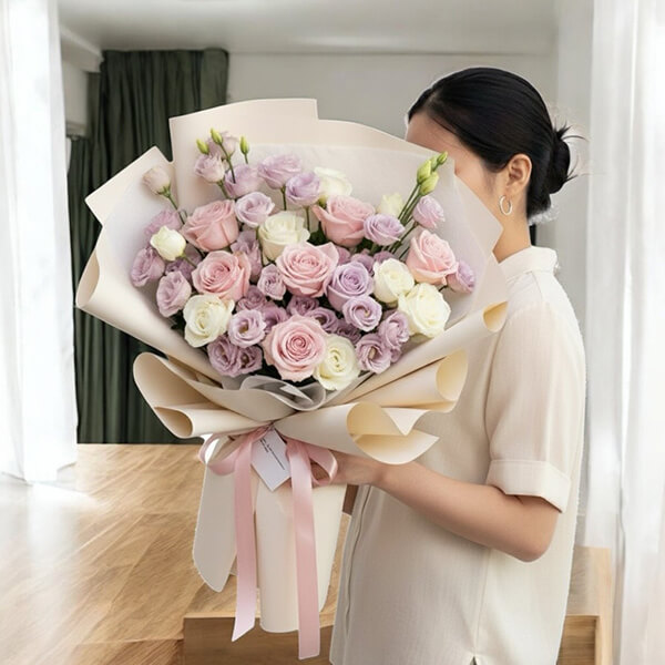 ช่อดอกไม้ Blush Pastel Floral Bouquet