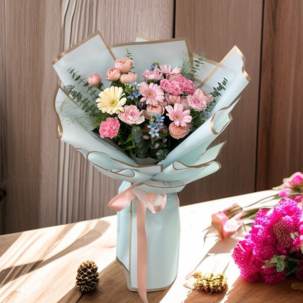 ช่อดอกไม้เทศกาล &ndash; ส่งช่อดอกไม้สด "ช่อเทศกาลสุขสันต์"