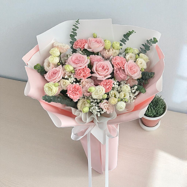 ช่อดอกไม้โทนหวาน – ส่งช่อดอกไม้ถึงมือ 