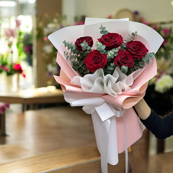 Sweet Red Rose Pink Bouquet - Premium Pastel Wrapped Anniversary Gift