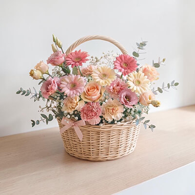 Korean Romantic Mother&rsquo;s Day Soft Pink & Peach Luxury Flower Basket