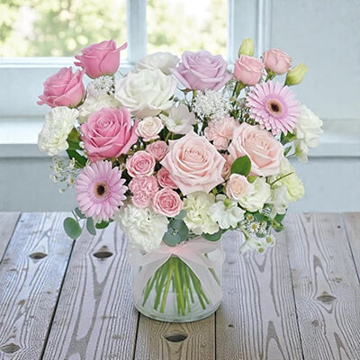 Mothers Day Pastel Rose and Gerbera Glass Vase Arrangement