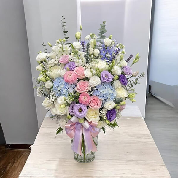 Sweet Pastel Harmony Hydrangea & Rose Vase - แจกันดอกไม้สดพรีเมียม สวีตพาสเทลฮาร์โมนี